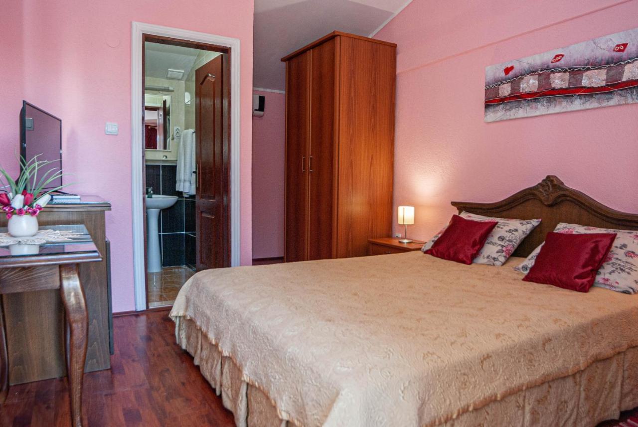Jelen Salas Palic Exterior photo